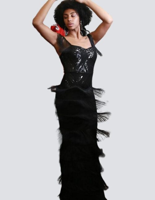 VESTIDO LARGO AJUSTADO DE LENTEJUELAS CON FLECOS HOMBROS DESCUBIERTOS - Imagen 3