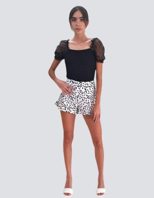 Short animal print puntos blancos y negros