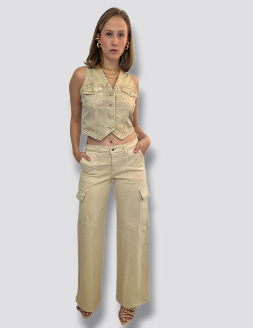 Pantalon denim color beige, wide high tipo cargo