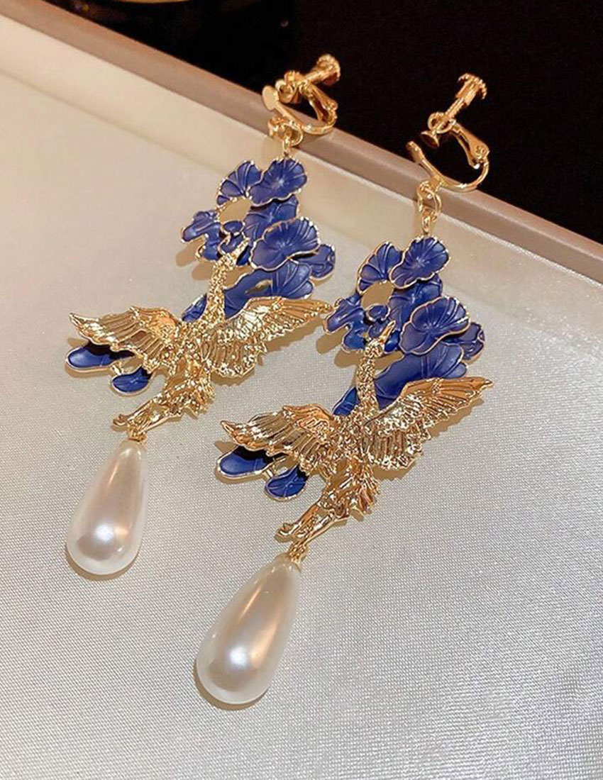 Aretes  largos vintage chino, flor y grulla