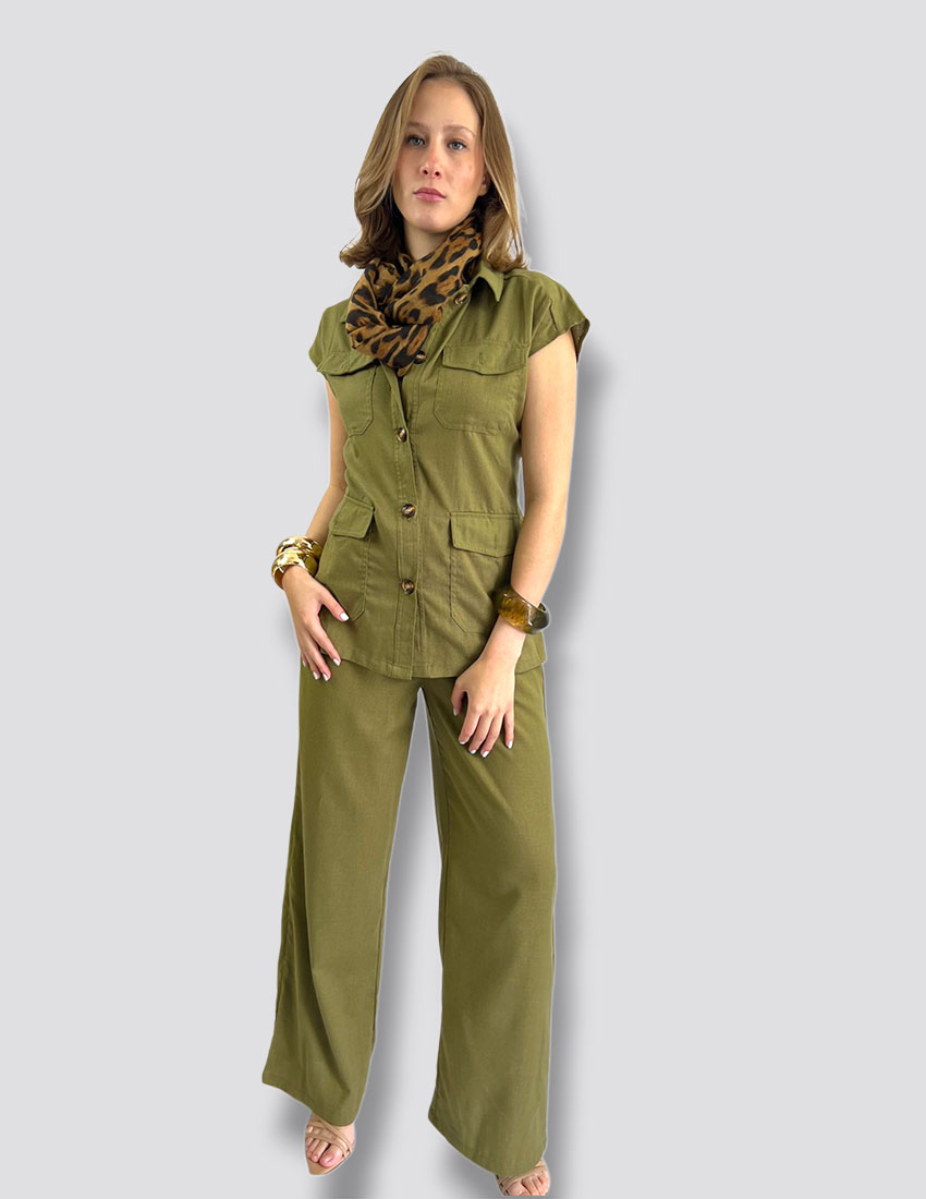 Set lino verde militar y pantalon corte recto estilo sahara