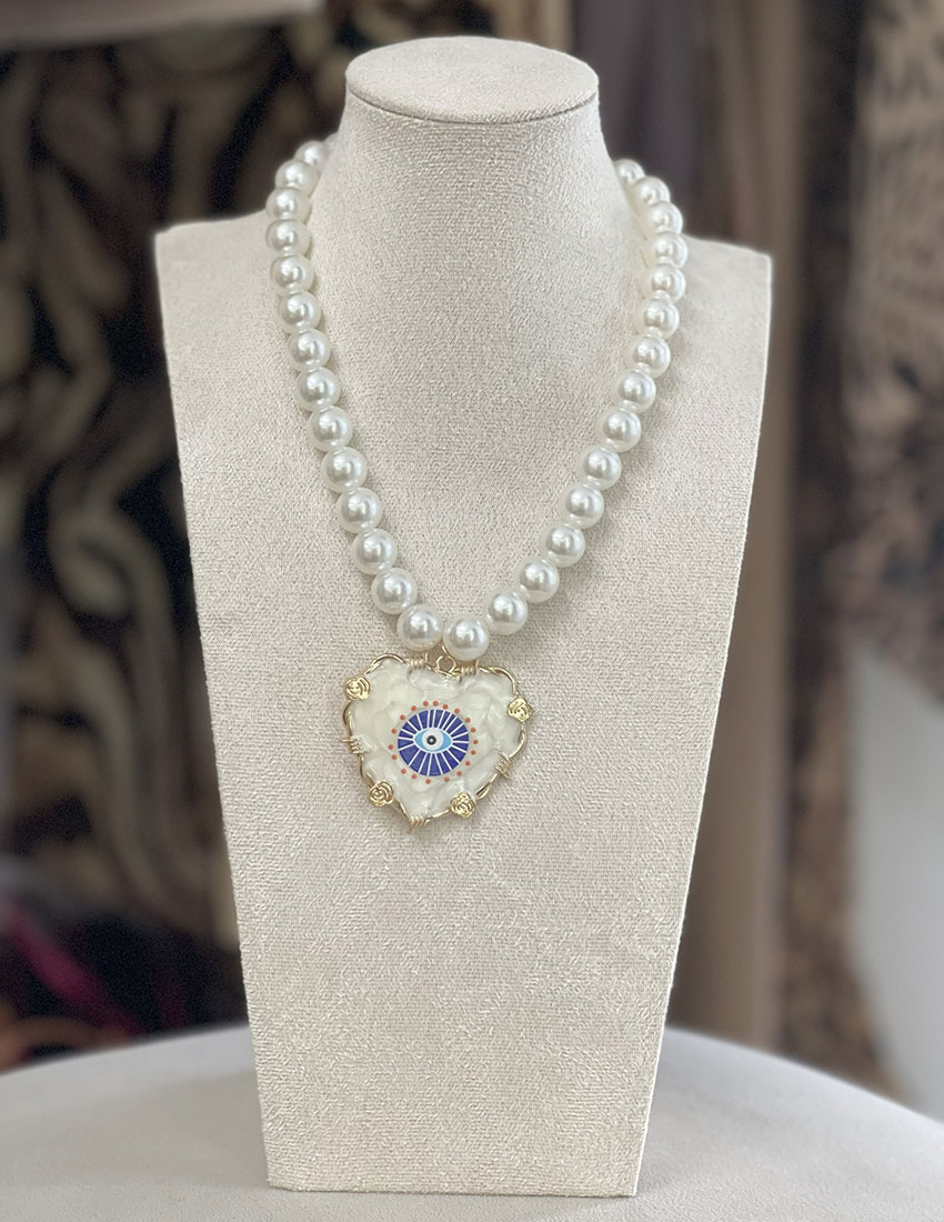 Collar perlas dije ojo