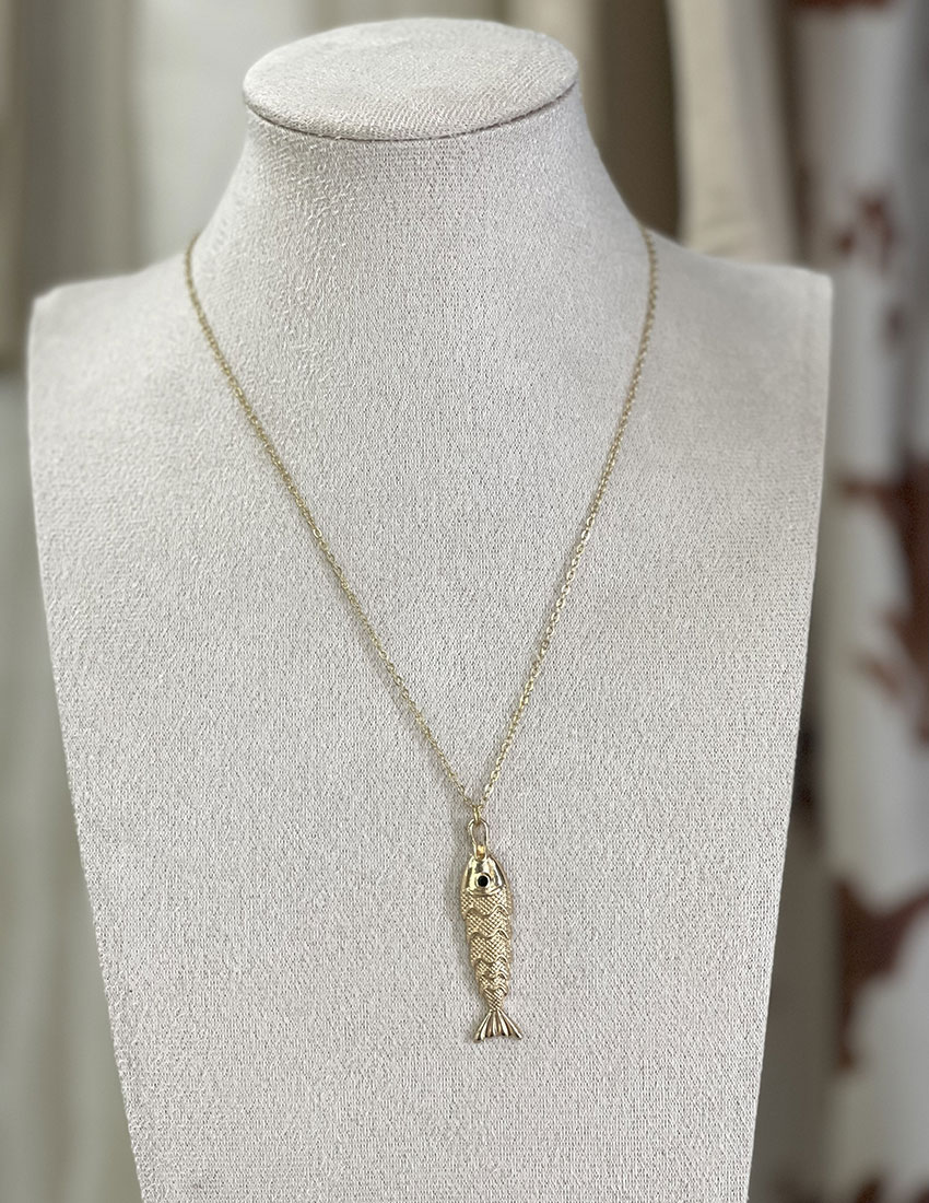 Cadena delgadita dije pez