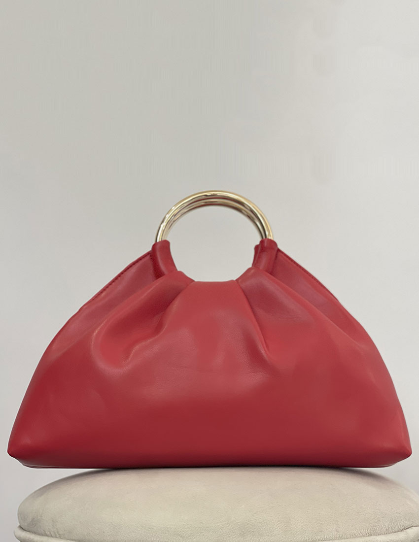 Bolso nube  roja con asa de metal