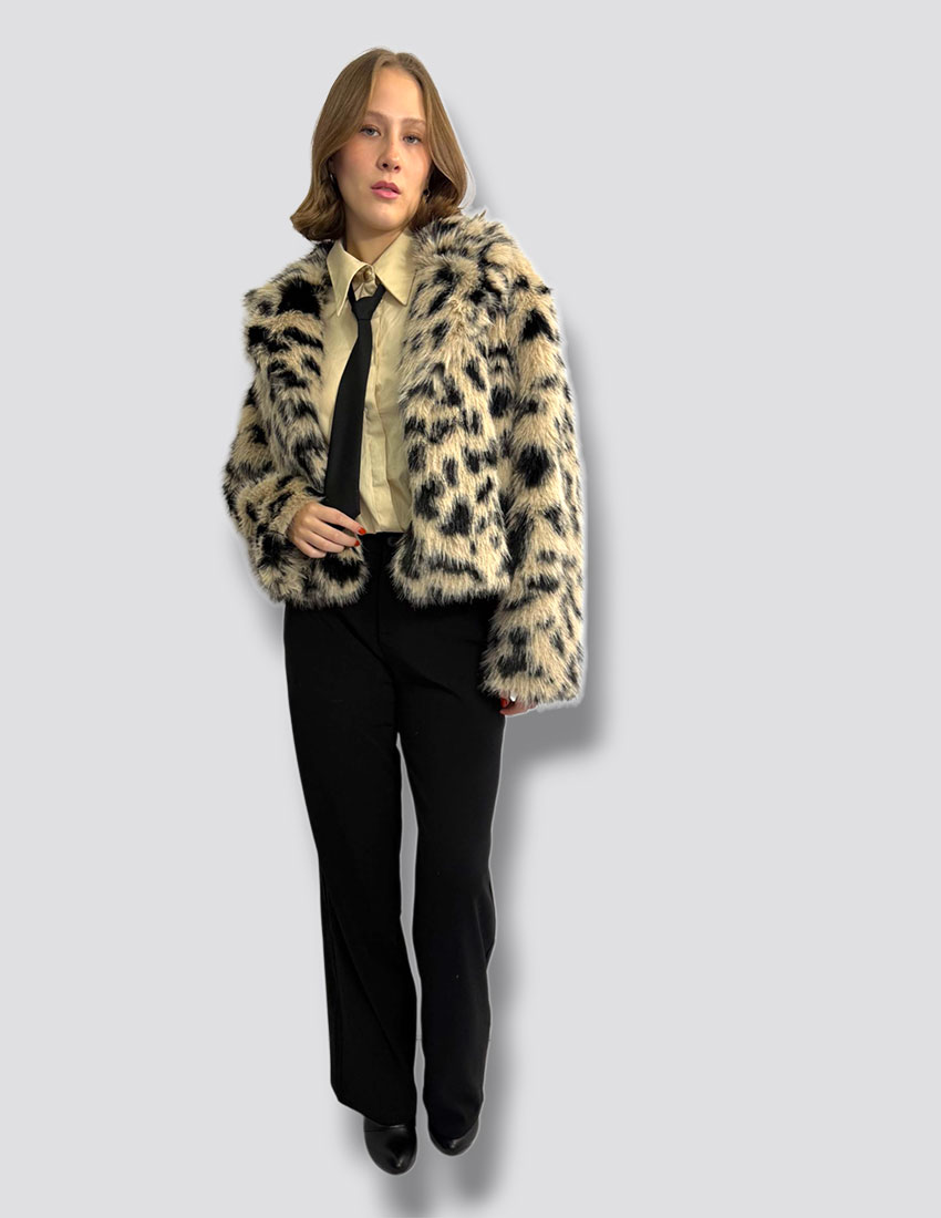Abrigo peludo animal print leopardo
