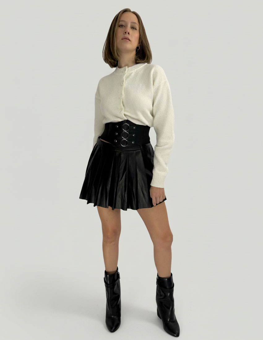 Sueter botones color cream