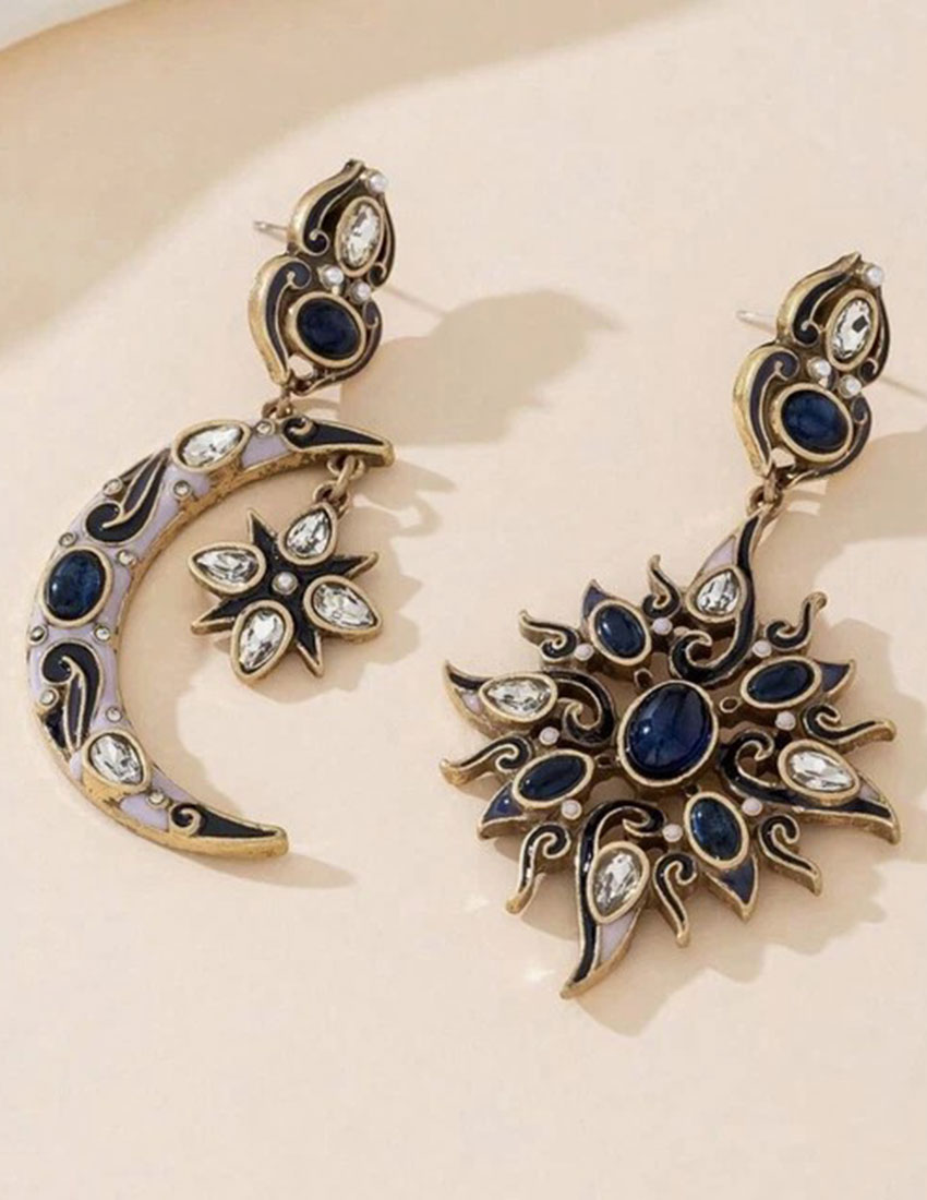Aretes colgantes diseño asimetrico luna y sol, cuentas de cristal azul rey