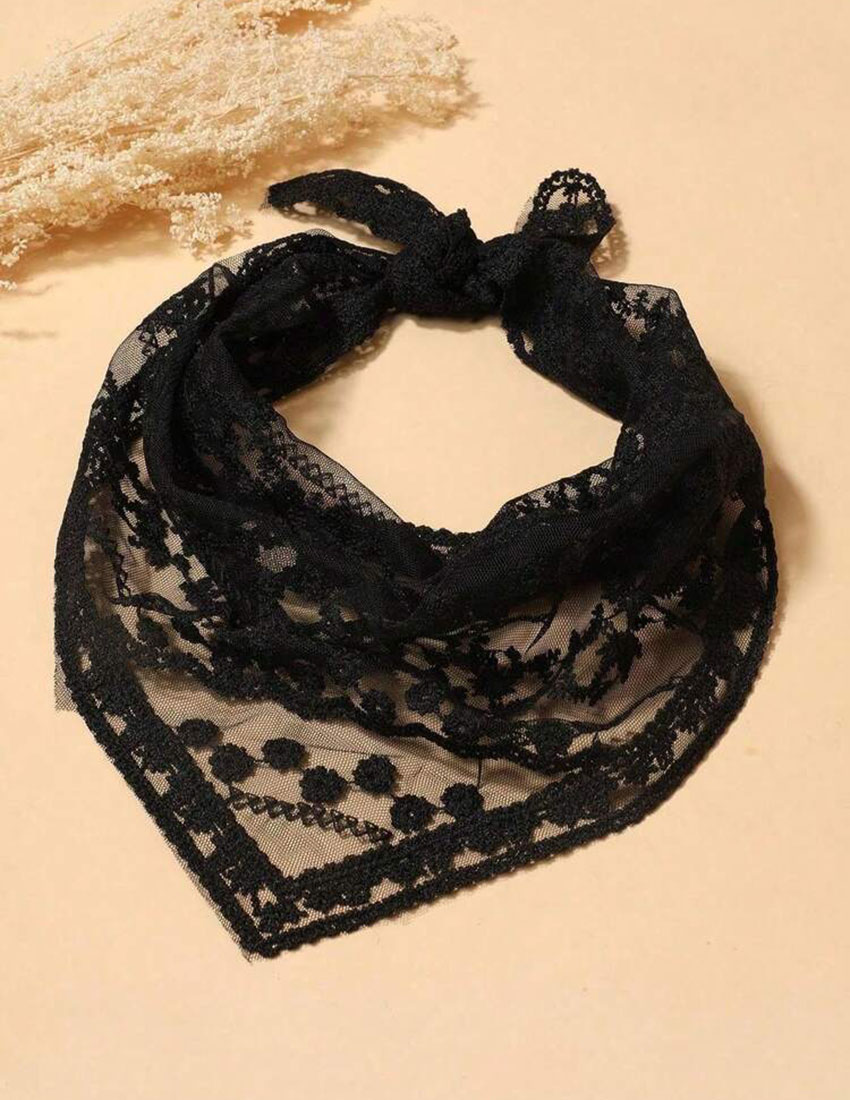 Pashmina en gasa de malla con diseño bordado color negro