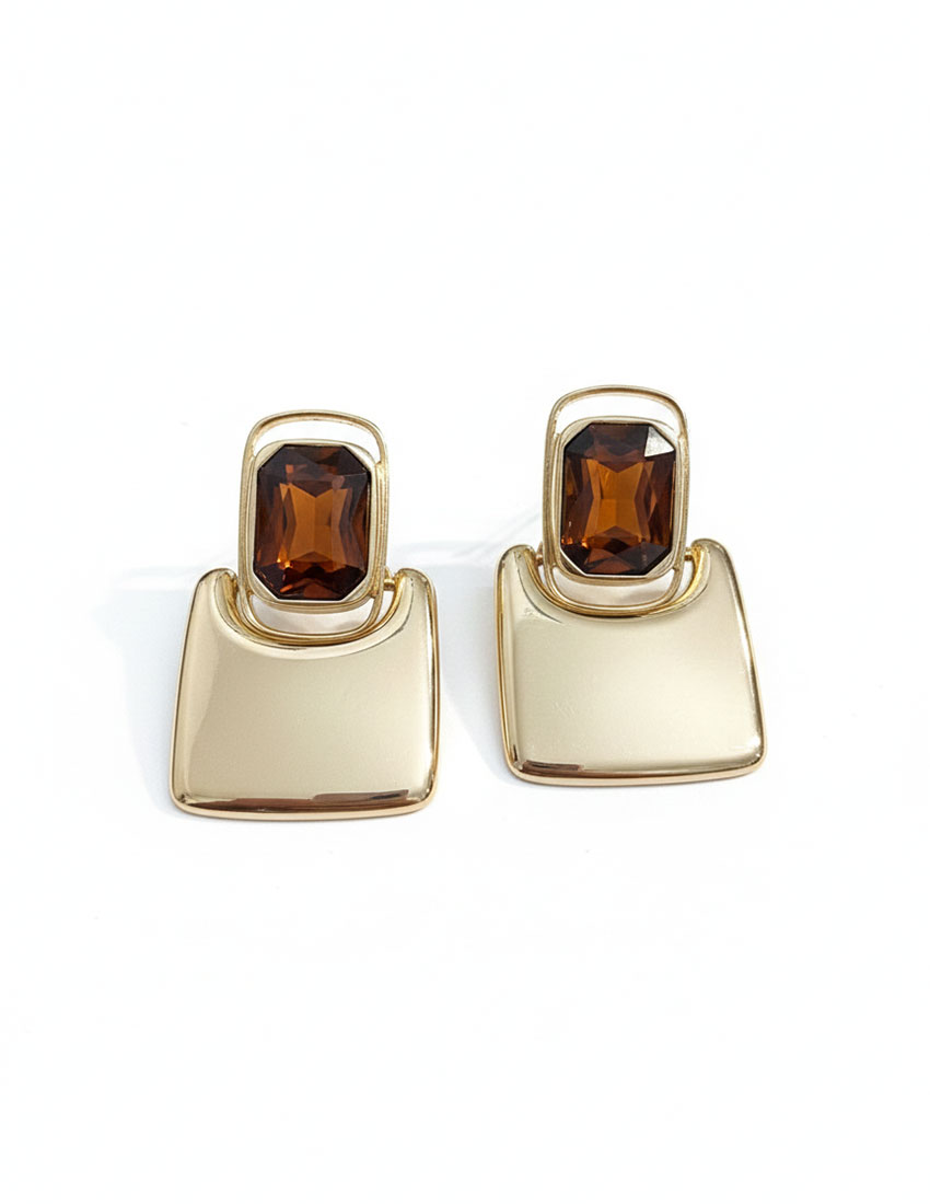 Aretes colgantes con resina color ambar